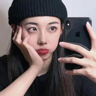 后窗的女人