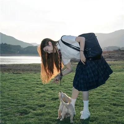丹青小姐